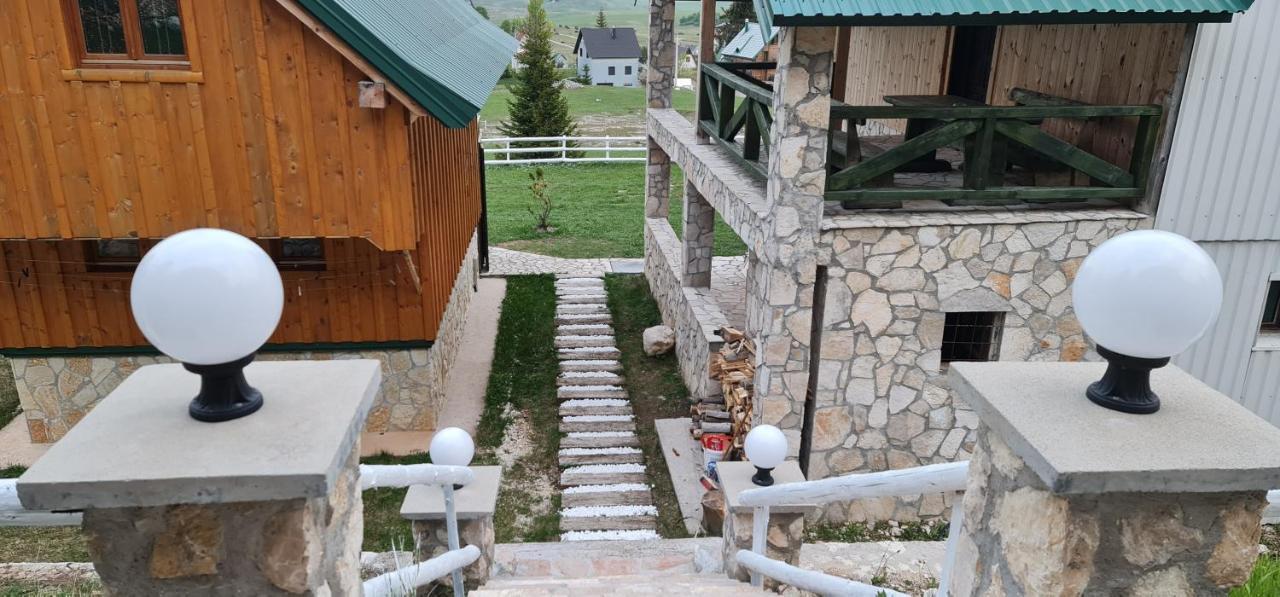 Razvrsje Co Hotel Zabljak  Bagian luar foto