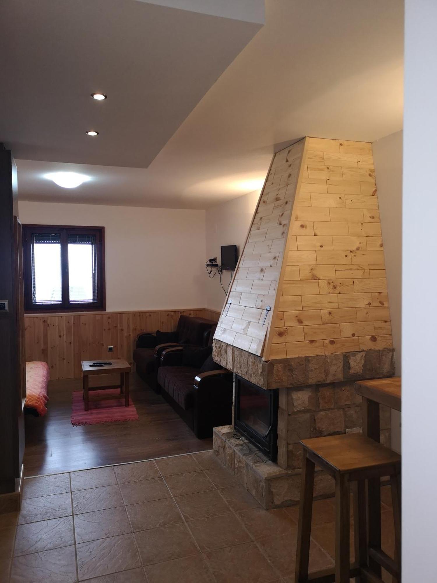 Razvrsje Co Hotel Zabljak  Ruang foto