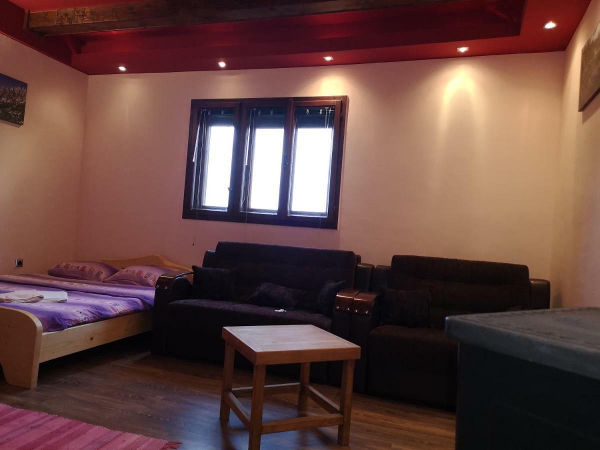 Razvrsje Co Hotel Zabljak  Bagian luar foto